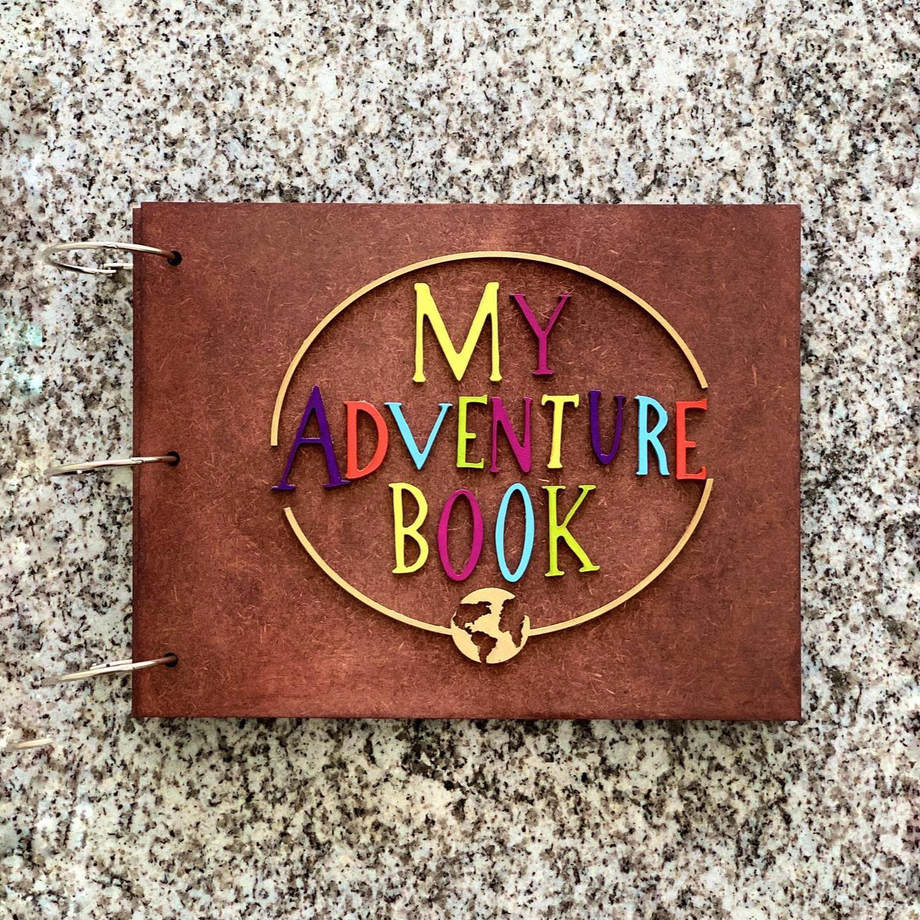 Albúm Adventure Book