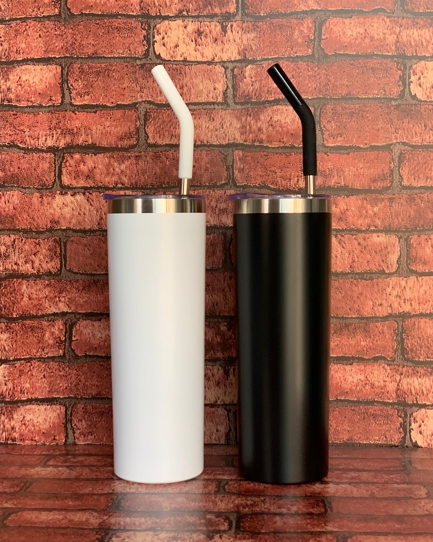 Skinny 20 oz acero