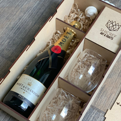 Caja de Vino con 2 Copas sin Tallo